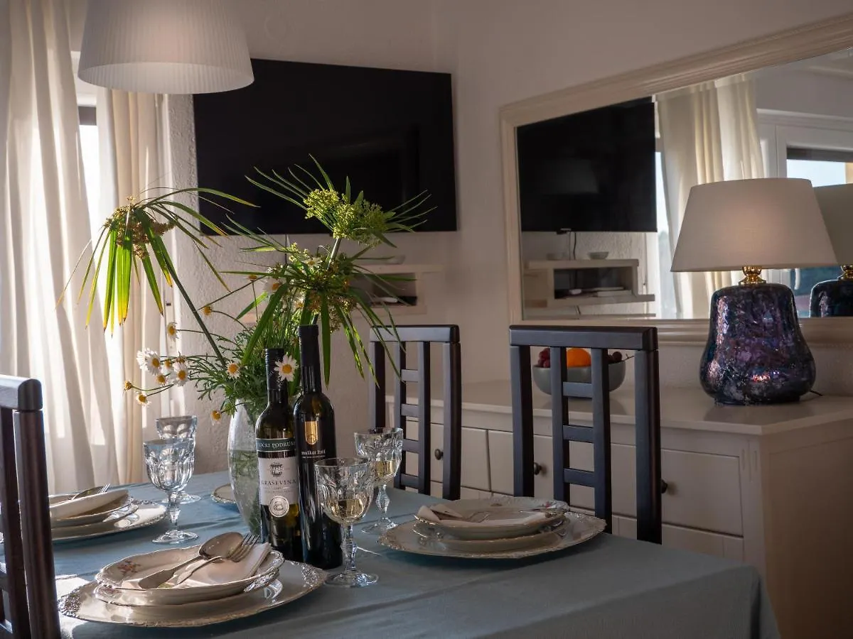 Art Apartment Sole 0*, Pula Croatia